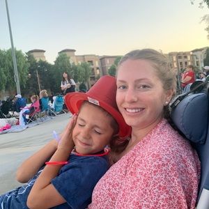 Meet your Posher, Kaylin